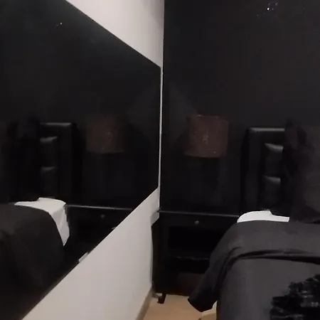 Loveroom Obscure Апартаменты