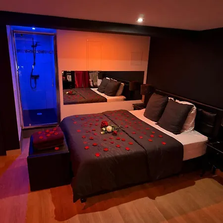 Appartamento La Obscure Loveroom Jacuzzi Privatif *